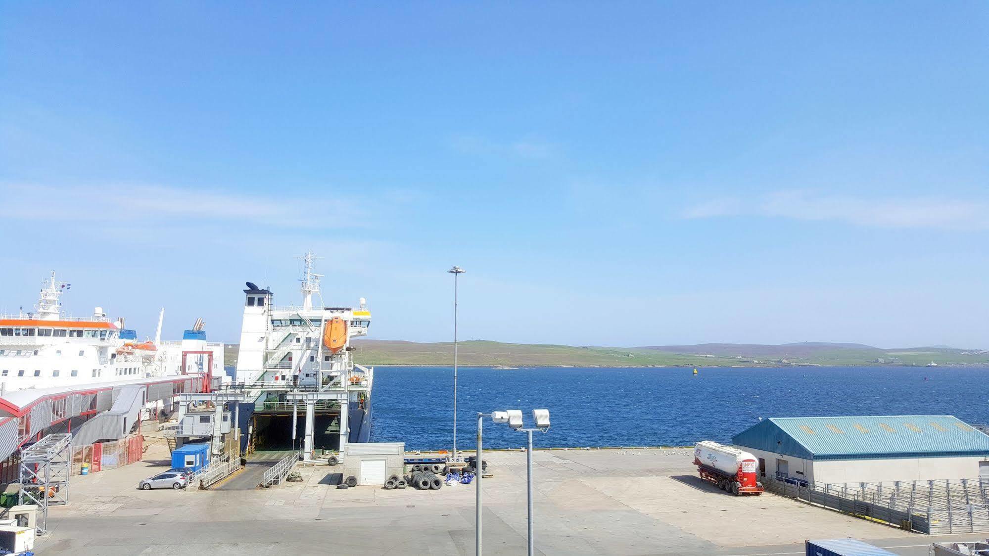 The Shetland Hotel Lerwick Extérieur photo